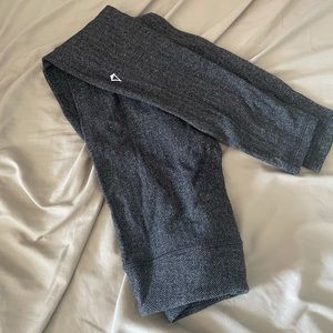 IVIVVA CHEVRON LEGGINGS GIRLS SIZE 10